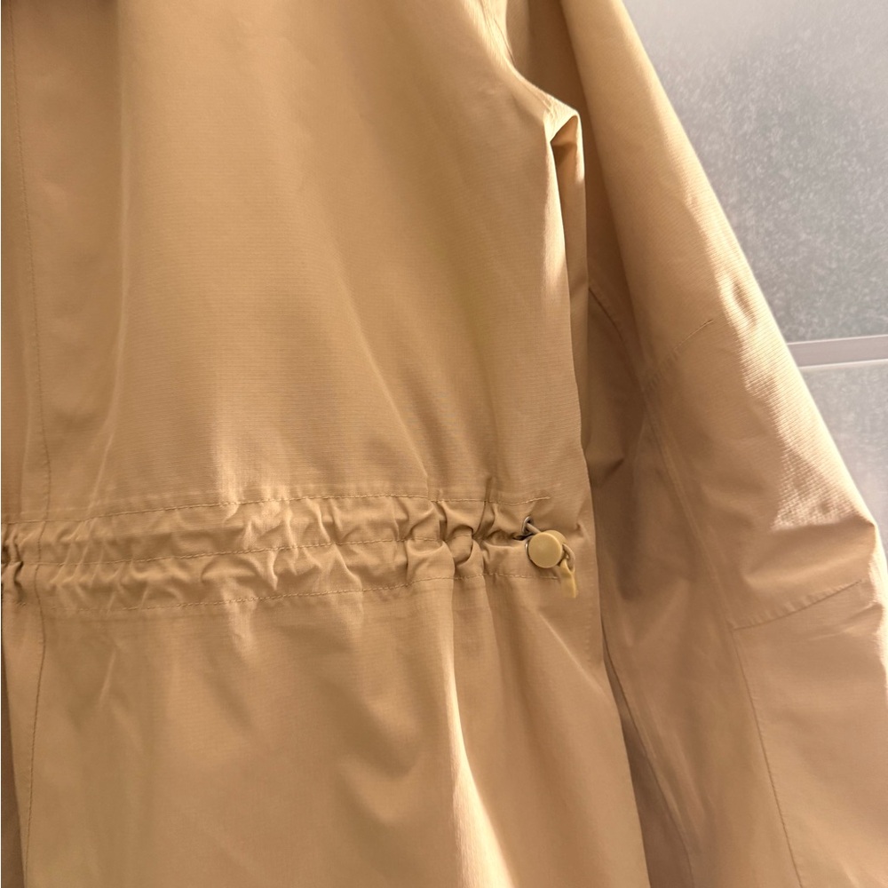 The North Face Women’s Daybreak Rain Parka | Size M - Picture 14 of 16